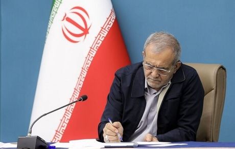رئیس جمهور برای تسریع در بازسازی خط انتقال آب به استان یزد دستور ویژه داده‌است