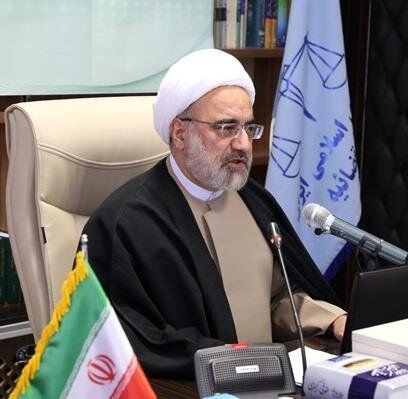 دولت و مجلس هنگام تصویب بودجه، به موضوع معیشت کارکنان قوه قضائیه توجه کنند