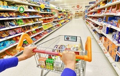 جزئیات سبد ۱۱ قلمی غذایی برای حمایت از خانوار‌های مشمول در طرح کالابرگ الکترونیک اعلام شد