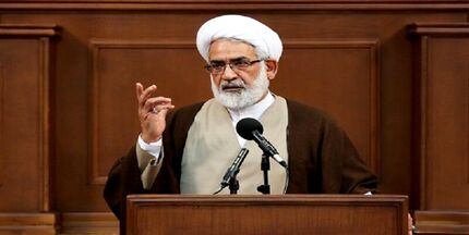 اعضای شورای شهر باید مقابل تجاوز به حقوق عامه بایستند