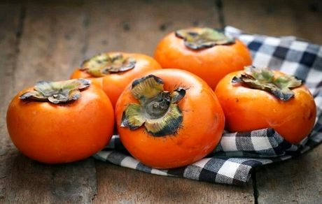 ادامه برداشت خرمالو تا پایان آذرماه در استان گیلان