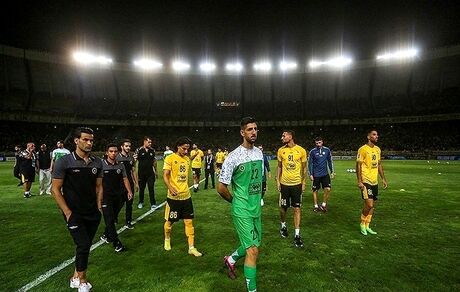 کنفدراسیون فوتبال آسیا به سپاهان اخطار داد