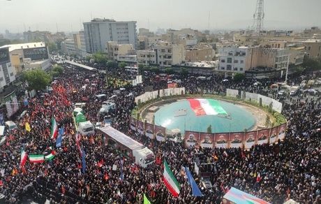 وداع تهرانی‌ها با قهرمانان مقاومت