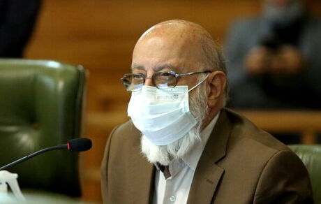 شهرداری نمی تواند مالکیت ورزشگاه‌های خود را به پرسپولیس و استقلال واگذار کند