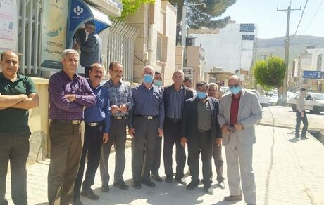 بازنشستگان در شهرهای مشهد، اصفهان، رشت، ایلام و کرمانشاه تجمع کردند