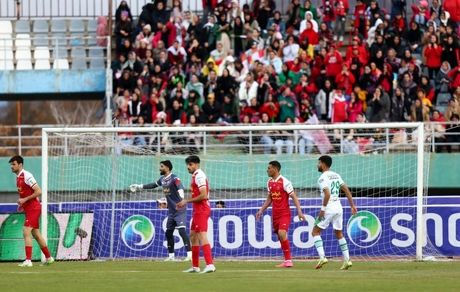 اولین بازی پرسپولیس پسا یحیی: باخت به آلومینیوم با گل از وسط میدان به بیرانوند!