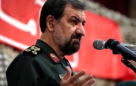 محسن رضایی: در صورت حمله آمریکا حیفا و و مراکز مهم اسرائیل را با خاک یکسان می‌کنیم
