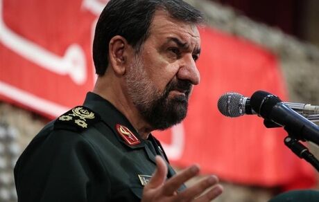 محسن رضایی: در صورت حمله آمریکا حیفا و و مراکز مهم اسرائیل را با خاک یکسان می‌کنیم