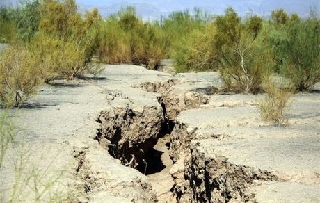 وقوع ۳۰ سانتی متر فرونشست خاک در کشور