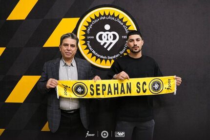بازیکن مدنظر پرسپولیس، قراردادش را با سپاهان تمدیدکرد