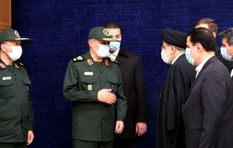 پیگیر تصویب طرح ساماندهی پیله‌وری هستیم