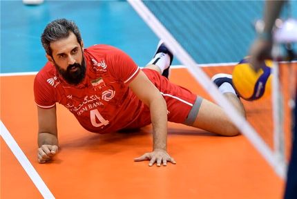 معروف هم مصدوم شد!