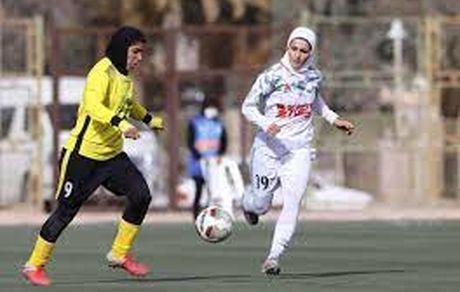 لیگ برتر فوتبال زنان آغاز شد