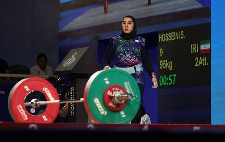 ناکامی دختر وزنه‌بردار ایران در قهرمانی آسیا