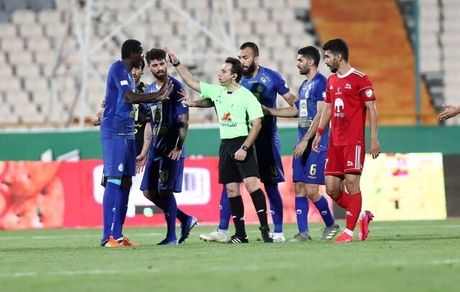 
اسامی بازیکنان مبتلا به کرونا در تیم استقلال از زبان سرپرست تیم
