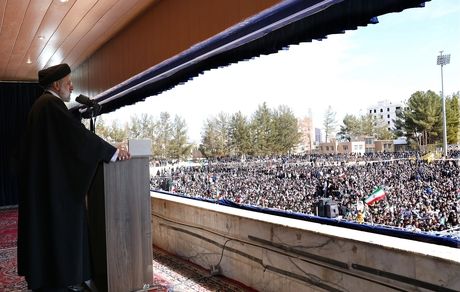 مردم خراسان جنوبی و همه ملت ایران از وابستگی بیزارند