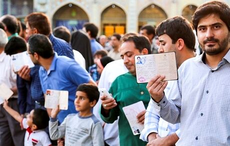  دعوت ۸۲۵ تشکل دانشجویی از مردم برای مشارکت در انتخابات/ فردا باید وضعیت اقتصادی کنونی را پایان دهیم
