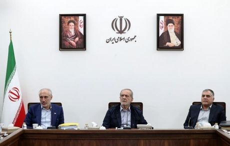 تاکید بر استفاده از ظرفیت دانشگاه‌ها و همچنین تجربیات متخصصان خارجی برای حل ناترازی‌ها