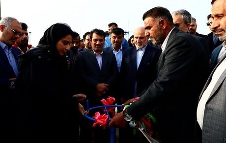 افتتاح خط انتقال آب‌شیرین‌کن در بوشهر