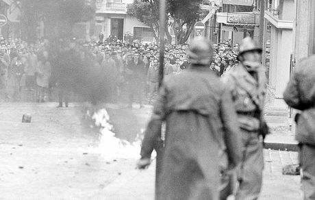 فرانسه، آرشیو محرمانه جنگ الجزایر را ۱۵ سال پیش از موعد منتشر می‌کند