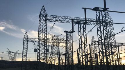 مشکل جدی تامین برق، کمبود ذخیره سوخت گازوئیل نیروگاه‌هاست
