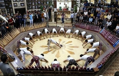 حضور زنان تماشاگر در زورخانه‌ها منعی ندارد