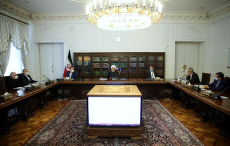 روحانی: کالاهای اساسی، ‌دارو و مواد اولیه، اولویت اختصاص ارز قرار گیرد