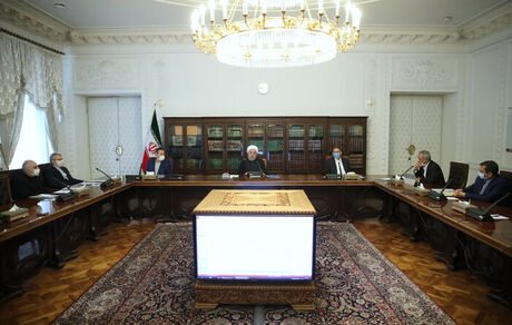 روحانی: کالاهای اساسی، ‌دارو و مواد اولیه، اولویت اختصاص ارز قرار گیرد