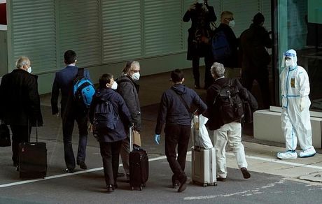 ورود بازرسان سازمان جهانی بهداشت همزمان با ثبت نخستین قربانی کرونا پس از ۸ ماه به چین