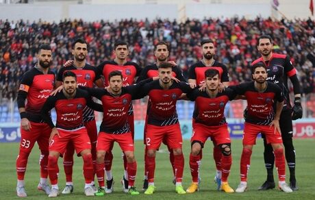 نساجی به دنبال یک مربی اسپانیایی