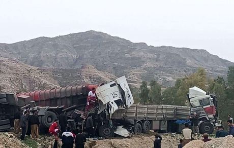 تصادف زنجیره‌ای در استان ایلام با ۹ کشته و زخمی