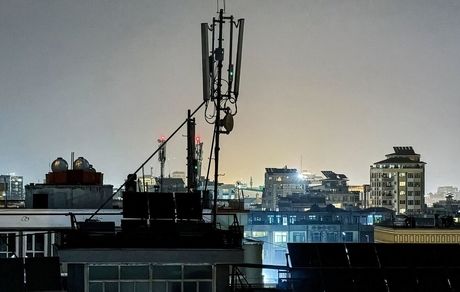 طالبان اینترنت را در افغانستان قطع کرد