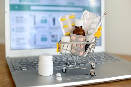 آغاز مرحله آزمایشی عرضه اینترنتی دارو