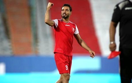 مدافع گلزن پرسپولیس بهترین بازیکن بازی با التعاون