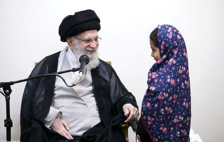 دیدار خانواده‌های شهدای شرارت اخیر رژیم صهیونیستی با رهبر انقلاب