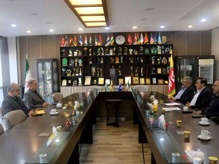 بازدید معاون مدیرعامل بانک مسکن از شرکت‌های «سولیکو کاله» و «سیم و کابل آمل»
