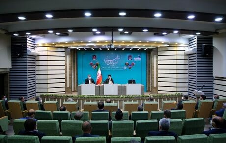 خام فروشی معادن به ضرر کشور است