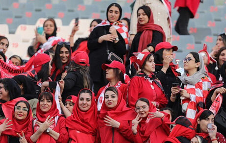 شورای تامین، با حضور بانوان تماشاگر در بازی پرسپولیس و نساجی مخالفت کرد