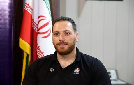 سرمربی تیم ملی وزنه برداری استعفا کرد