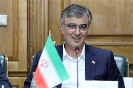 رئیس کل بانک مرکزی به عمان رفت