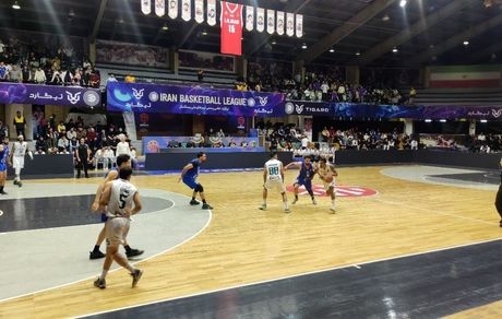 استقلال، دیدار حساس لیگ برتر بسکتبال را برد