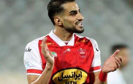 مهاجم پرسپولیس، ساز جدایی سرداد