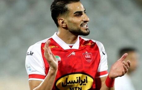 مهاجم پرسپولیس، ساز جدایی سرداد