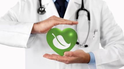 تقابل طب سنتی با طب رایج