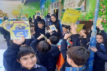 آموزش تفکیک زباله در برخی مدارس شهردار منطقه ۸ تهران