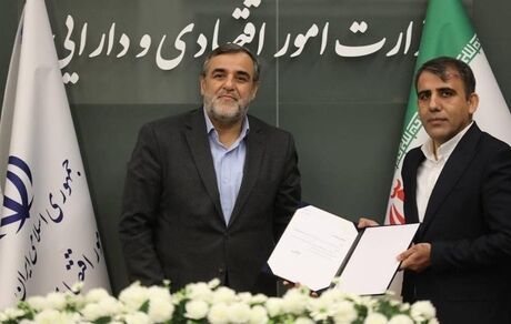 استقبال معاون وزیر امور اقتصادی و دارایی از عملکرد بانک مسکن در تامین مالی پروژه‌های مسکن
