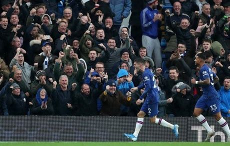 جوان‌ترین ترکیب تاریخ چلسی در استمفورد بریج پیروز شد