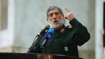 ممکن است افرادی از داخل آمریکا، پاسخ جنایت ترور سردار سلیمانی را بدهند