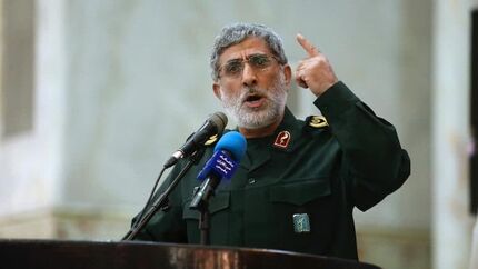 ممکن است افرادی از داخل آمریکا، پاسخ جنایت ترور سردار سلیمانی را بدهند