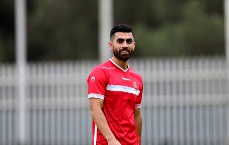 بازیکن پرسپولیس قراردادش را فسخ می‌کند